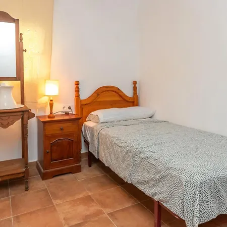 Feriehus Masia Garriga, Avia