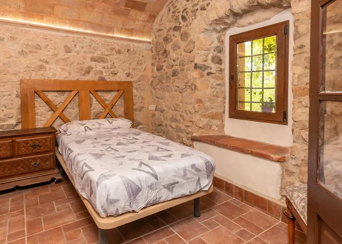 Дом отдыха Masia Garriga, Avia Жирона